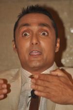 Rahul Bose announces Bloomberg UTV show The Switch season 2 in ITC, Parel, Mumbai on 1st Nov 2011 (24).JPG
